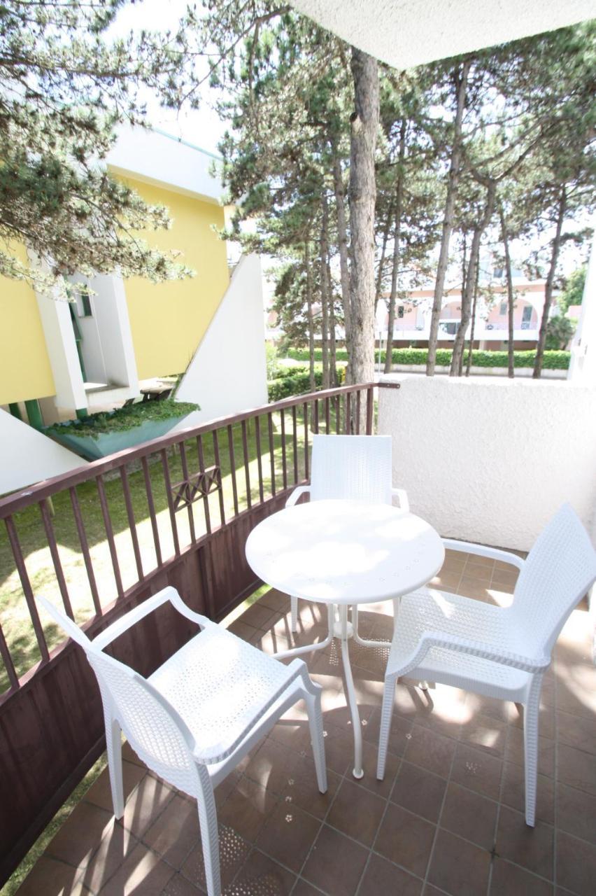 Villa Albaluisa Bibione Exterior foto